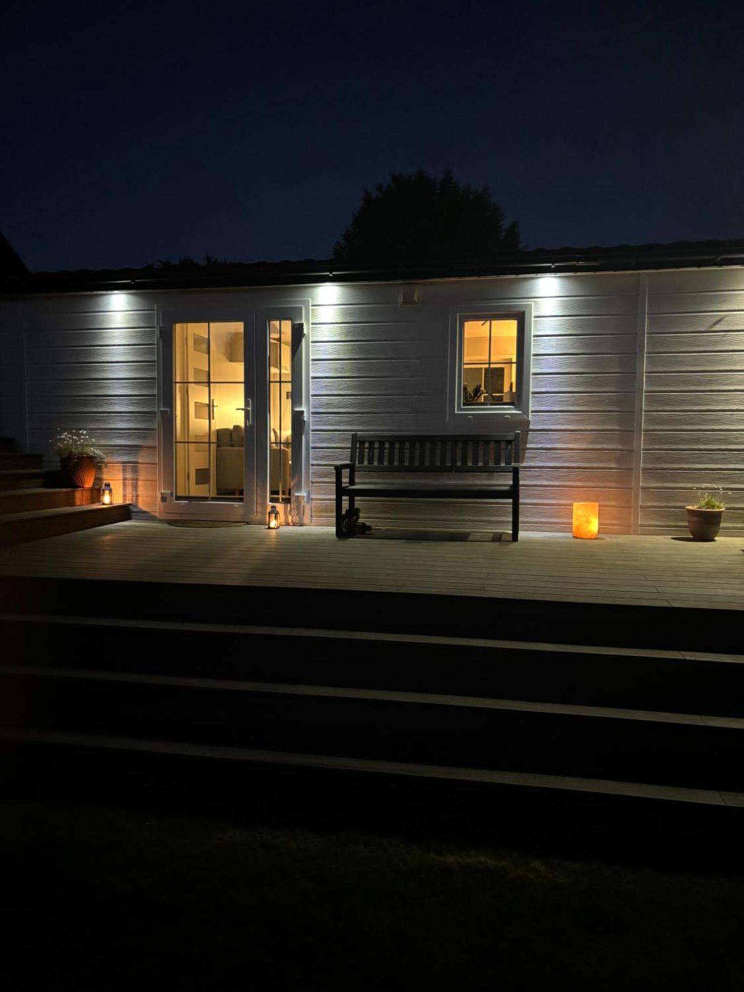 Thelittlehouse-By-The-Lake Hørsholm Extérieur photo